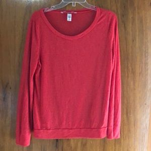 Red long sleeve VS shirt